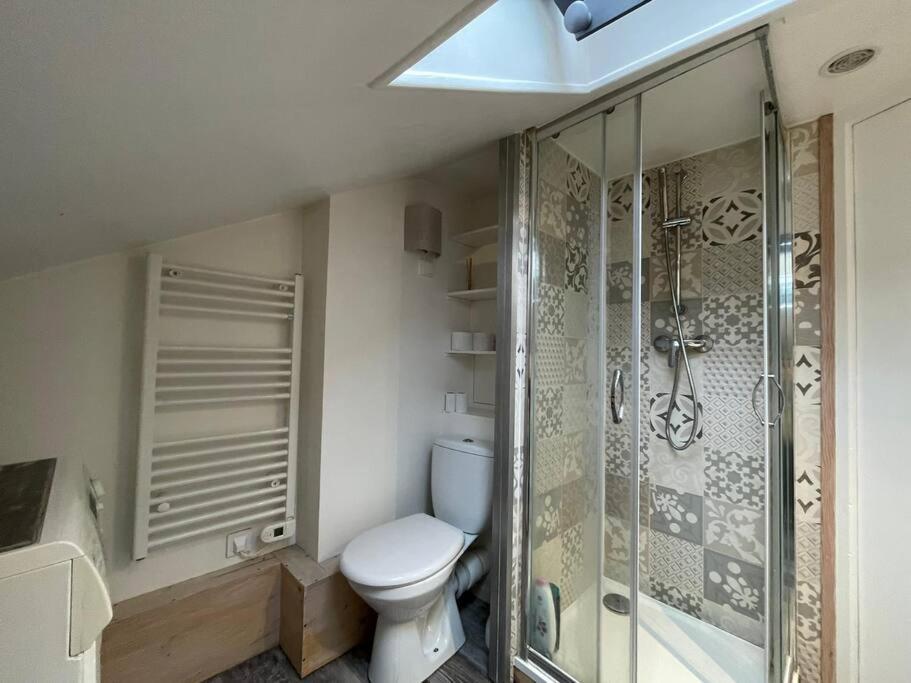 Le Cinq Sens, Studio Proche De La Gare Apartment Pontoise Bagian luar foto
