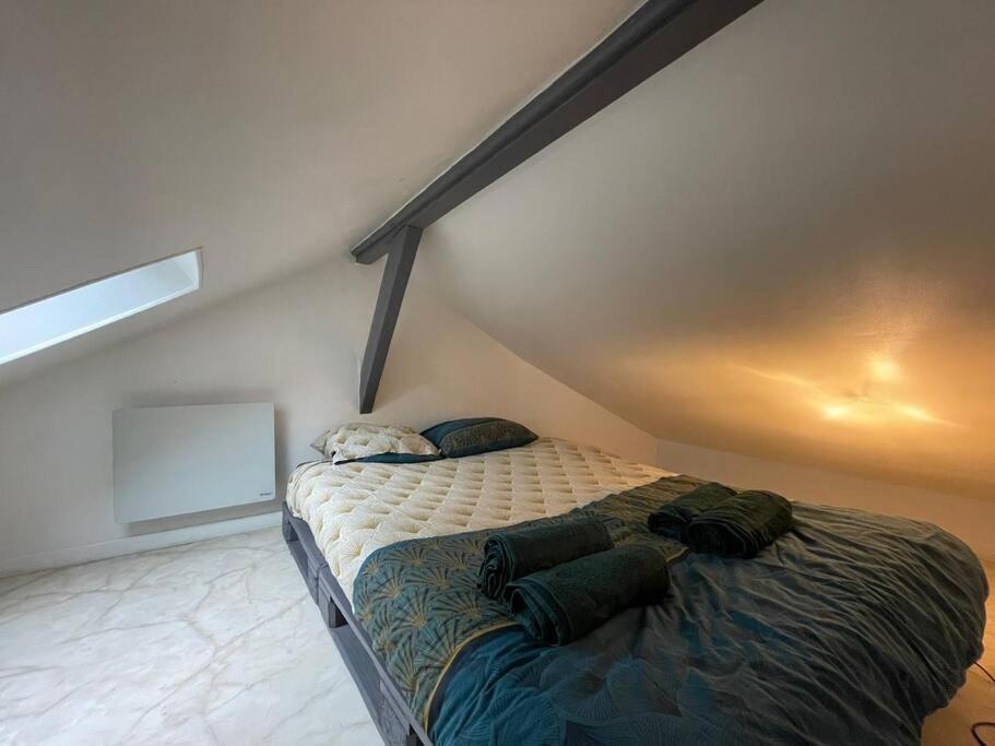 Le Cinq Sens, Studio Proche De La Gare Apartment Pontoise Bagian luar foto